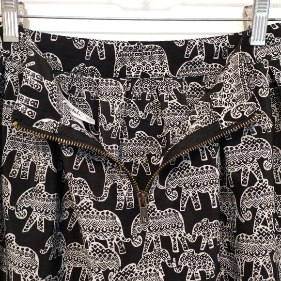 Aeropostale - Elephant Print Pleated Mini Skirt - Picture 8 of 10